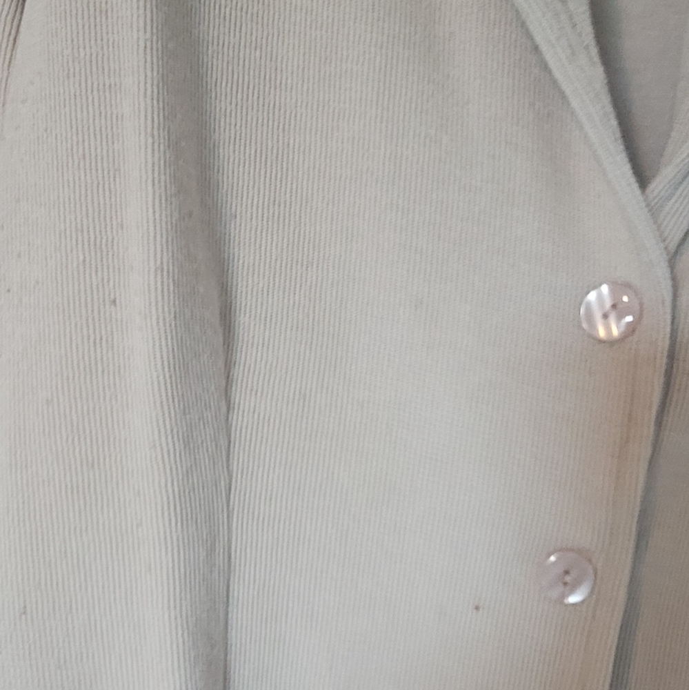Blazer - Picture 2 of 3